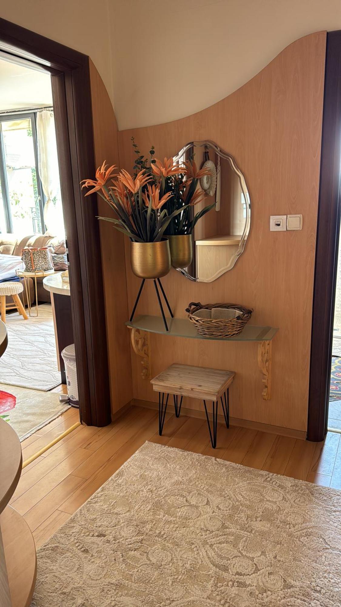 Downtown Central Apartment With Working Kitchen, City Views & Free Parking Kazanlak Luaran gambar