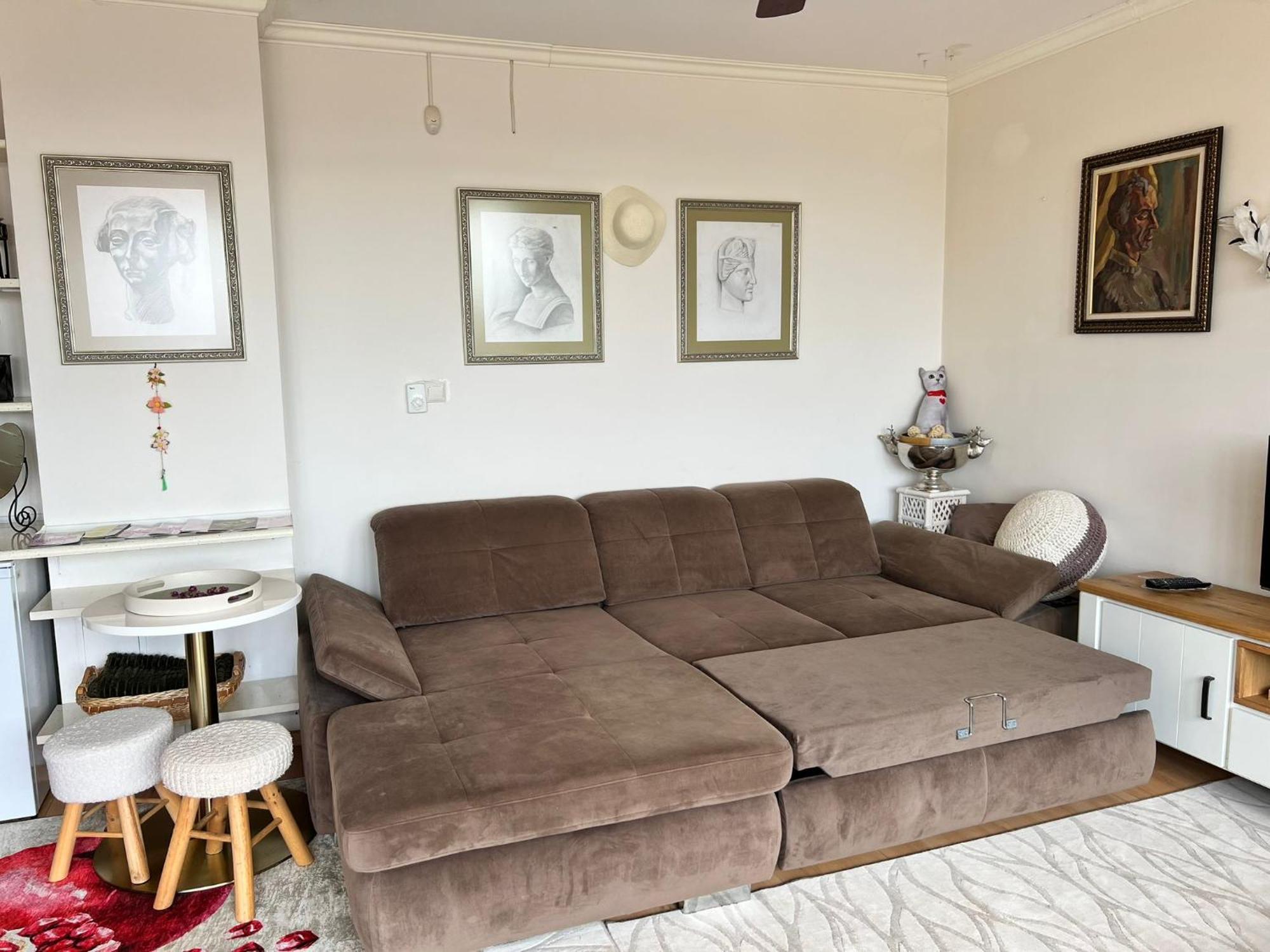 Downtown Central Apartment With Working Kitchen, City Views & Free Parking Kazanlak Luaran gambar
